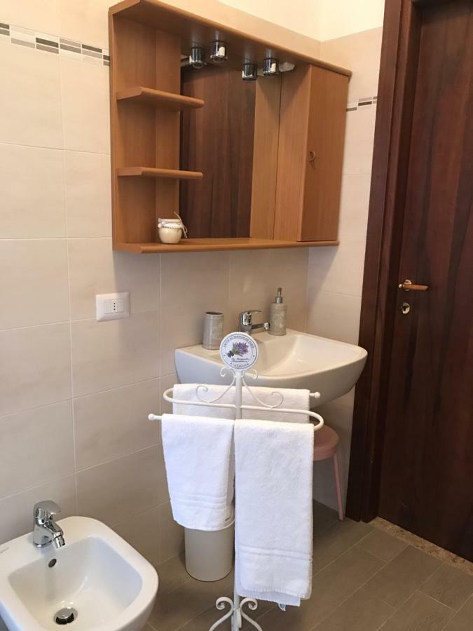 B&B Gloria Apartment Baveno Dış mekan fotoğraf
